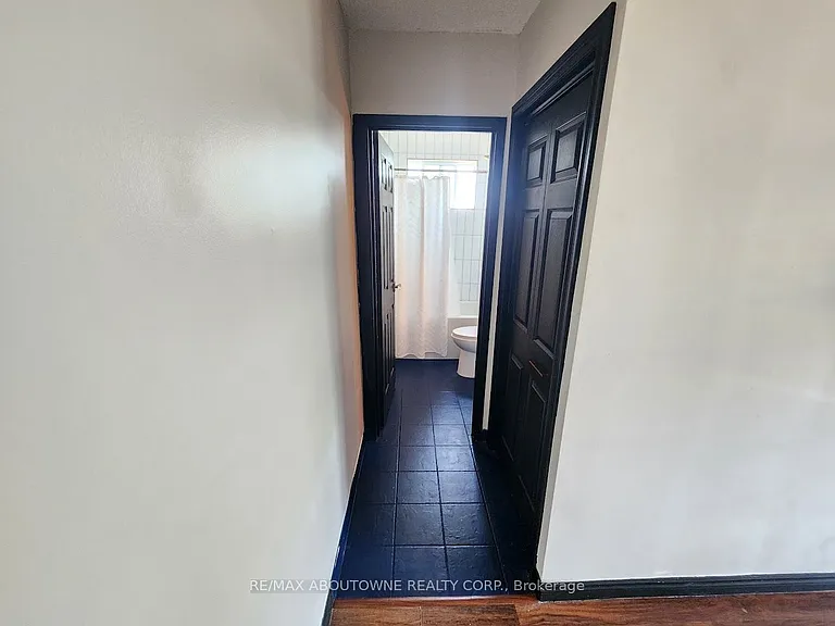 2373 King St E #51 — Photo 13