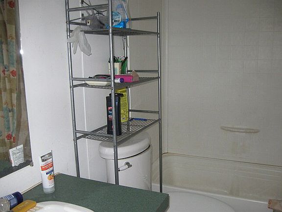4th image of 302 Kaci Jo Dr