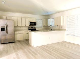 121 S Lake Dr #B, Lake Worth, FL 33462