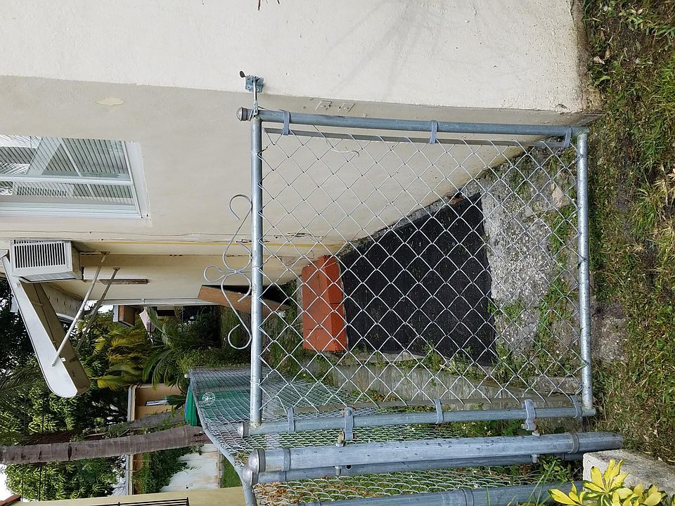2nd image of 5525 SW 7th St
