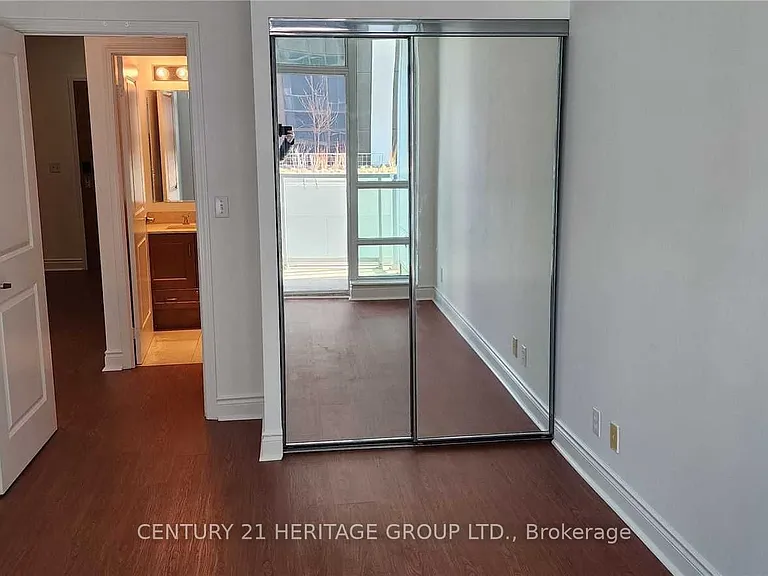 1910 Lake Shore Blvd W #702 — Photo 23