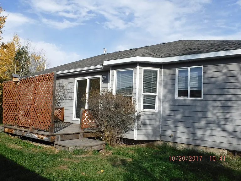 2716 W Villard St — Photo 1