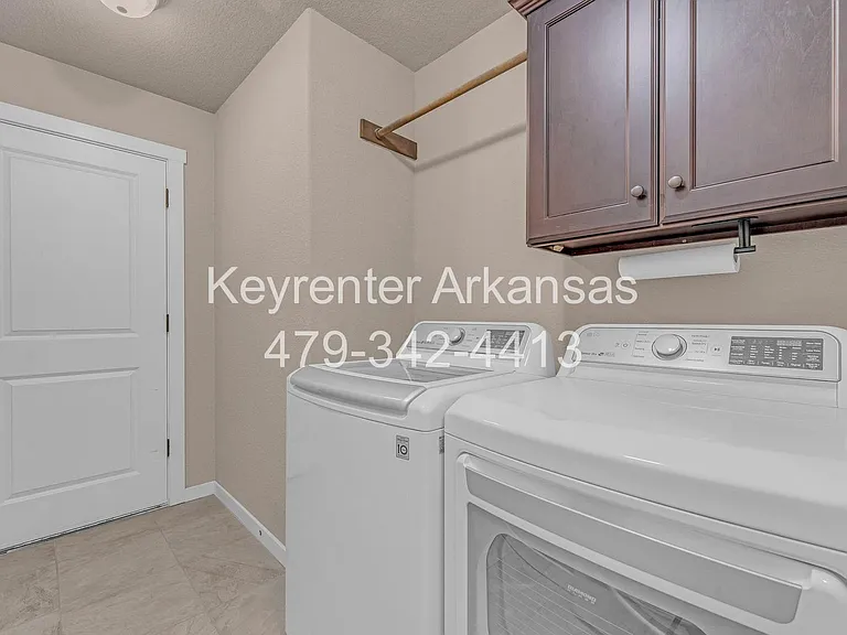 3904 Kirkbridge Pl — Photo 21
