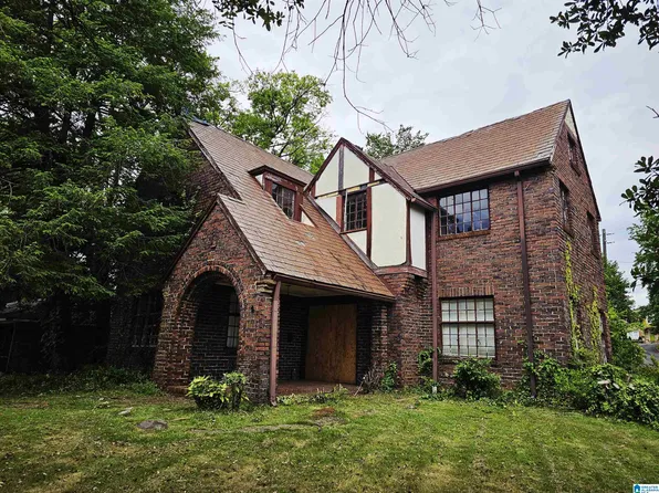 1700 Bush Blvd W, Birmingham, AL 35208