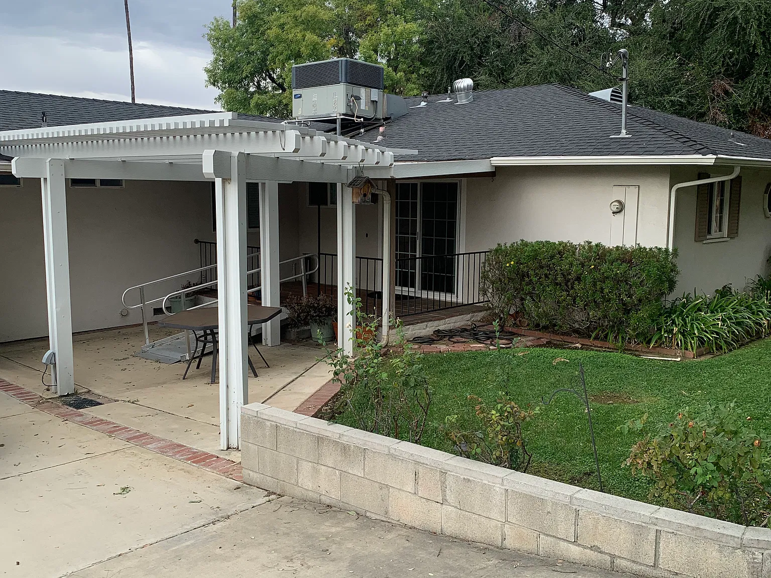 3 bed, 1600 sqft, $3,500 — Photo 4