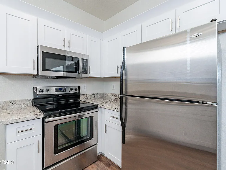 12563 W Monterey Way — Photo 15