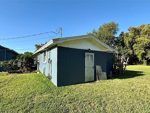 2nd image of 1314 N Combee Rd #4