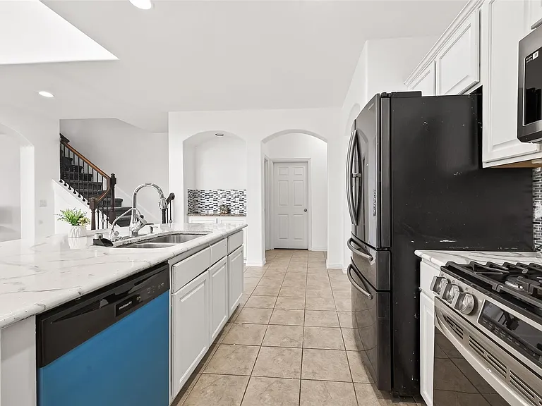 5519 Jay Thrush Dr — Photo 14