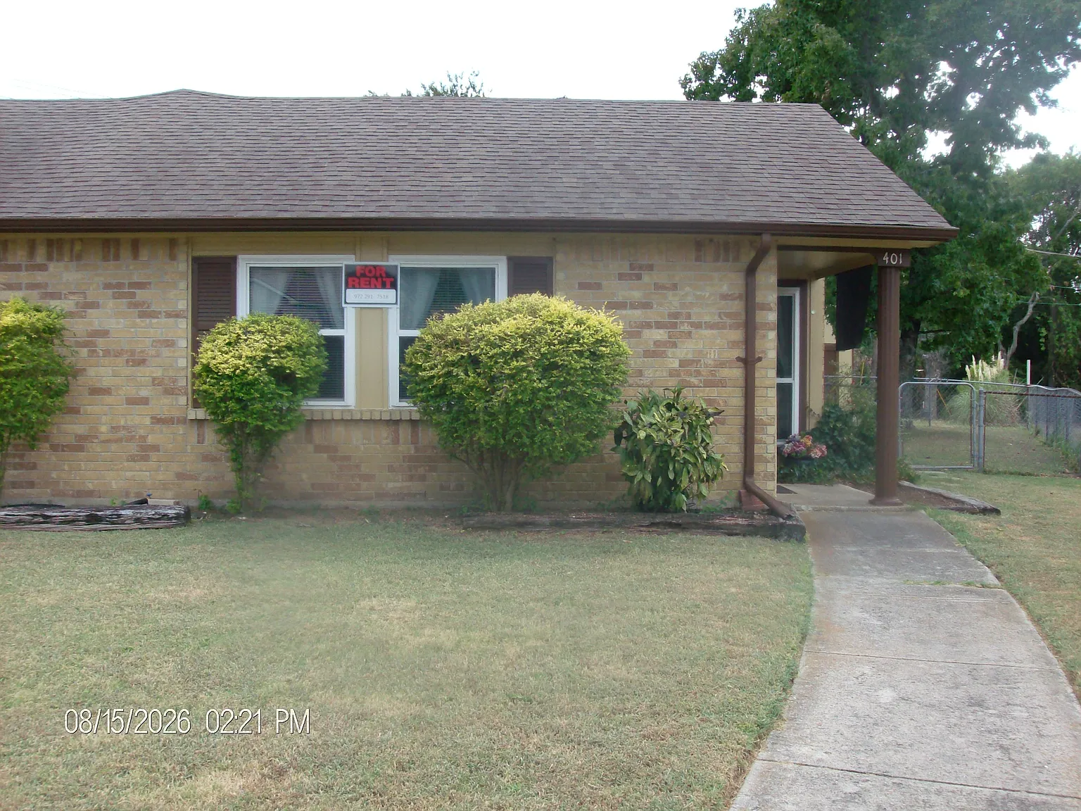 2 bed, 1032 sqft, $1,350 — Photo 2