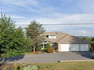 41 Ridge Rd, Westminster, MD 21157