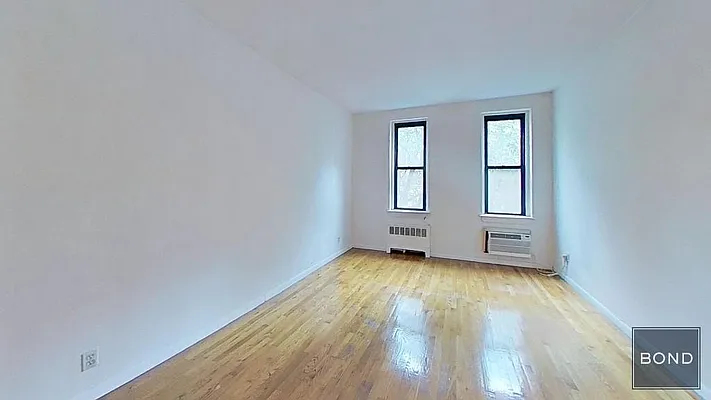 Rented by Bond New York | media 24