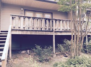 601 Dave Creek Parkway #104, Fairfield Bay, AR 72088