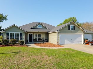 16 W Stanley Road Ext, Ray City, GA 31645