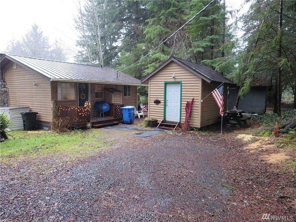 1st image of 215 Paradise Dr