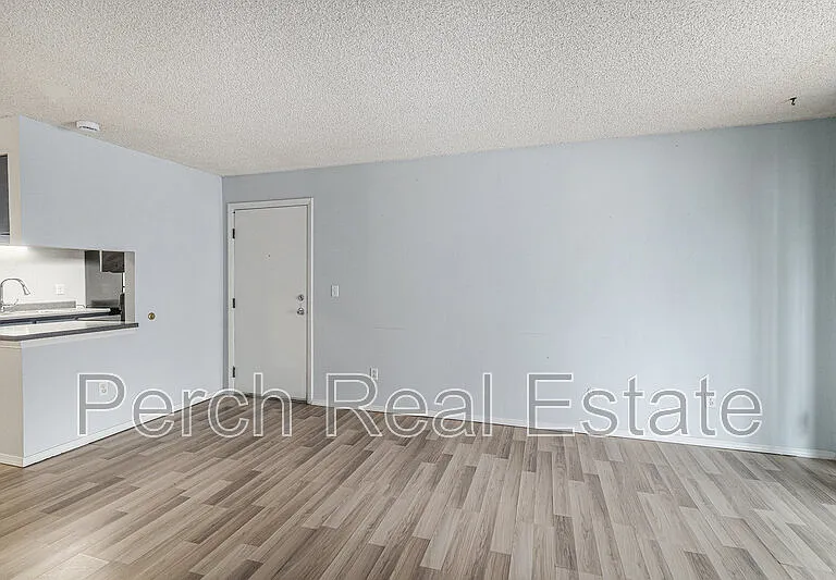 14424 E Colorado Dr #202 — Photo 6
