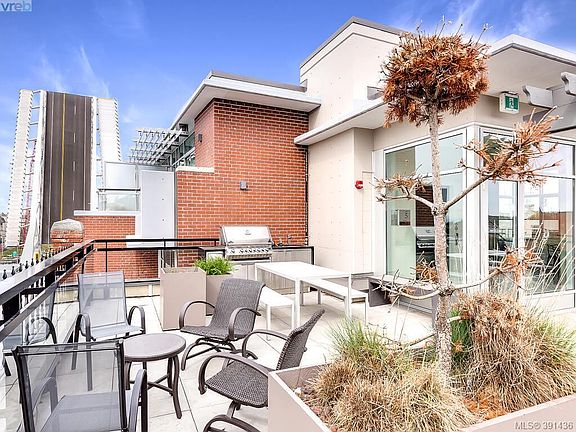 5th image of 456 Pandora Ave #408