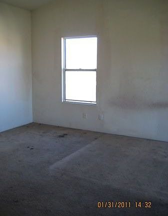 5th image of 526 Chablis Ct