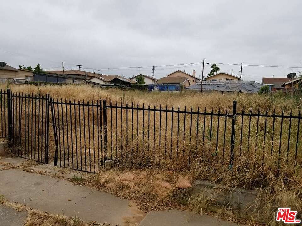 1st image of 4244 Eugene St