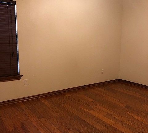 2nd image of 1013 Baybrook Dr