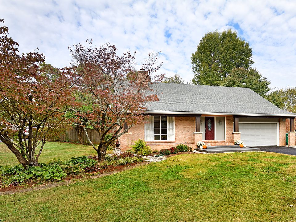 1st image of 3481 Lannette Ln