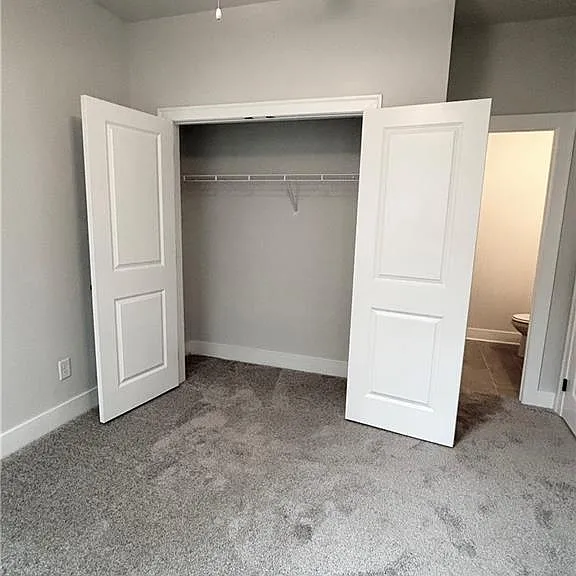 1038 Burnside Pl NW — Photo 32