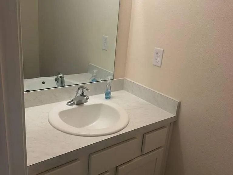52 Pomona Way — Photo 6