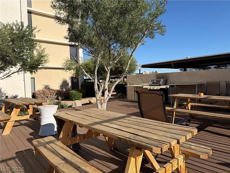 3930 University Center Dr #208 — Photo 29