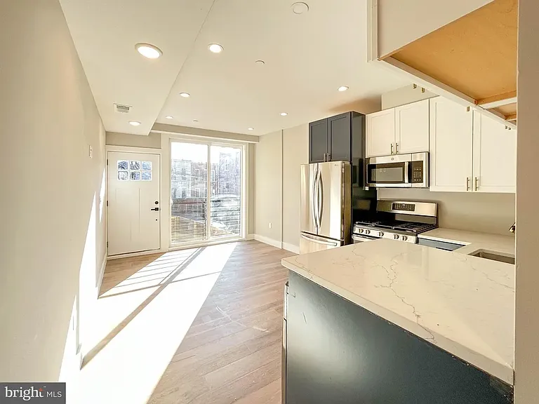 54 Florida Ave NW #3 — Photo 16
