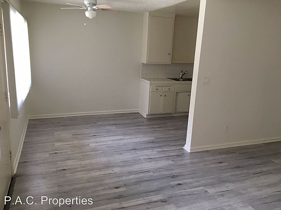5th image of 11840 Kittridge St APT 08