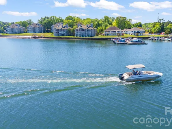 301 Lake Club Dr, Rock Hill, SC 29732