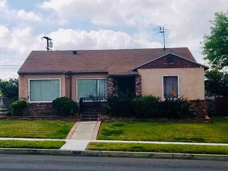 1st image of 2034 W 108th St