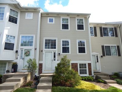 409 E Victoria Cir #409, North Aurora, IL, 60542