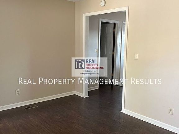 3rd image of 4002 Petes Ct #4002