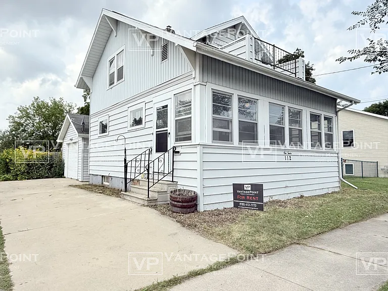 112 Cleveland St — Photo 1