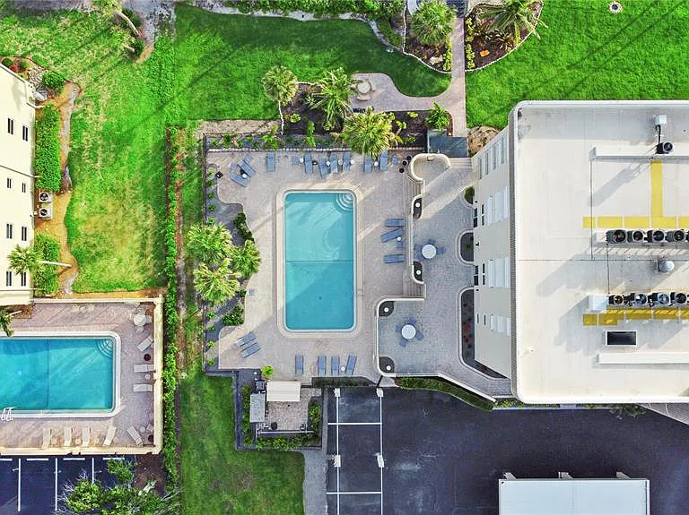 4325 Gulf Of Mexico Dr #305 — Photo 30