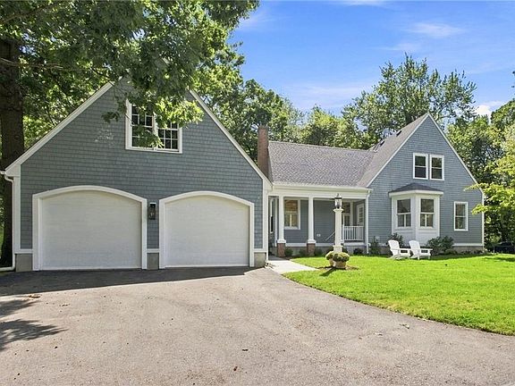 2nd image of 4 Woodhaven Rd