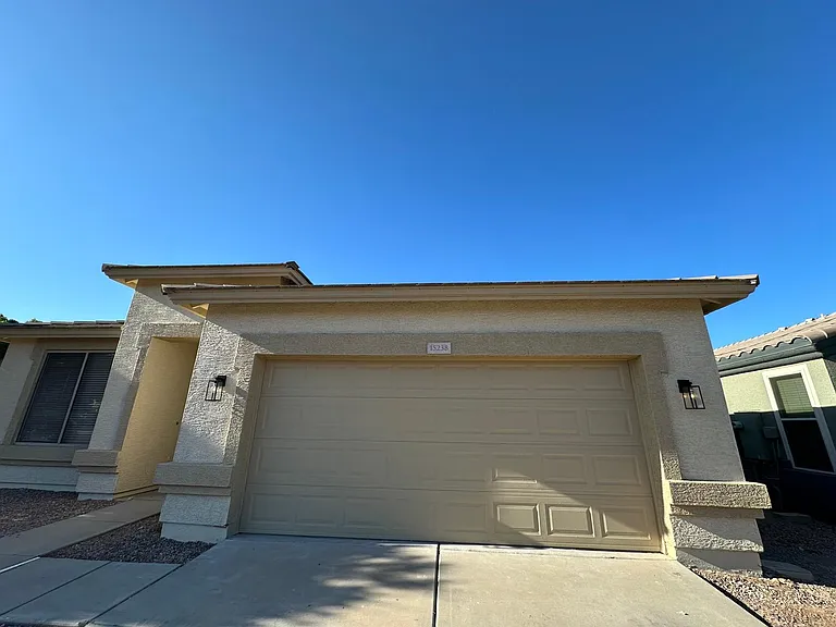 15238 W Custer Ln — Photo 17