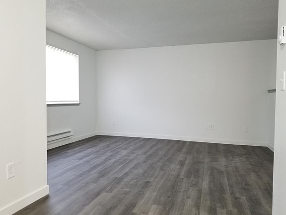 4th image of 4955 S Orchard St APT C