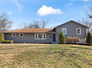 8305 Booth Ave, Raytown, MO 64138