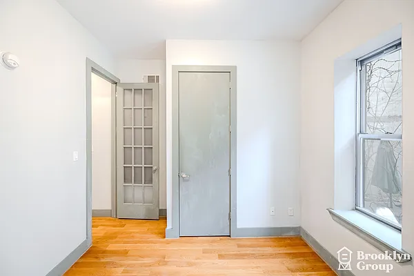 Rented by Brooklyn Group | media 6