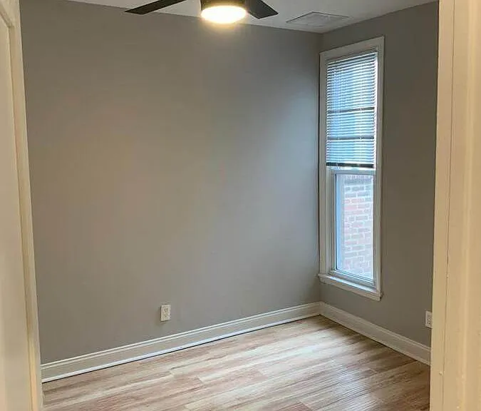 406 W Walnut Ln #2B — Photo 5