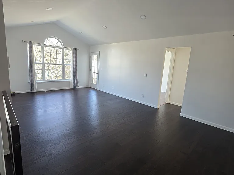 44873 Marigold Dr — Photo 3