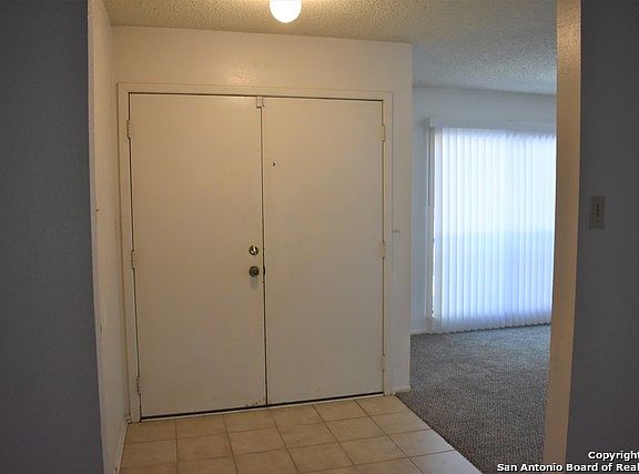 5th image of 2822 Oak Ml