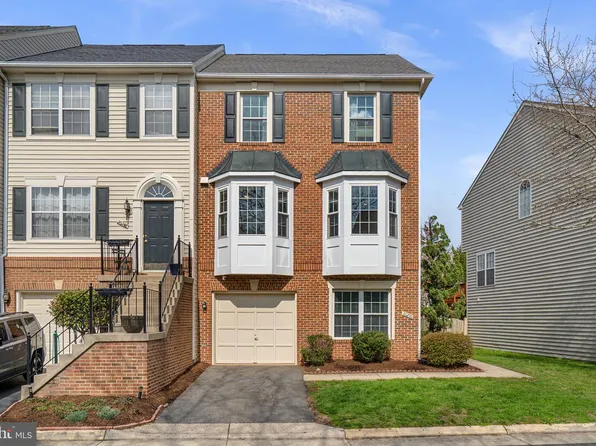 20250 Brookview Sq, Ashburn, VA 20147