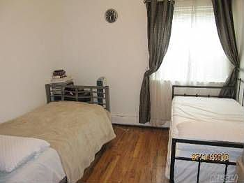 3rd image of 25121 57th Ave