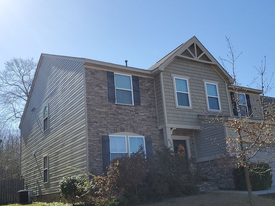 2nd image of 829 Redden Row