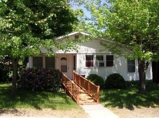 205 Oak St, Corinth, NY 12822
