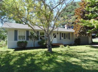 615 Cummings Rd, Wautoma, WI 54982