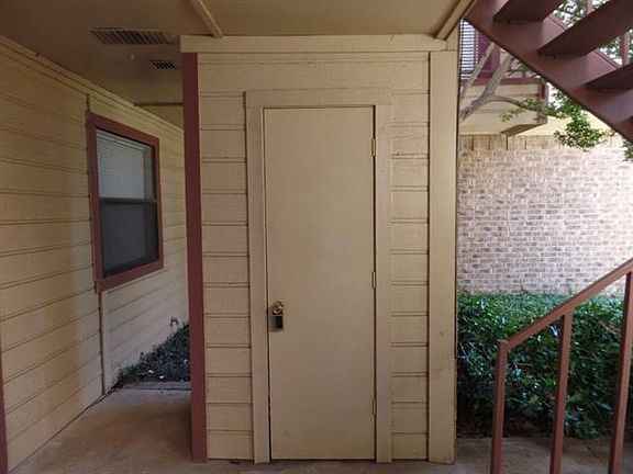 4th image of 3022 Forest Ln APT 303