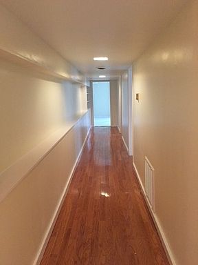 5th image of 101 W Brookland Park Blvd